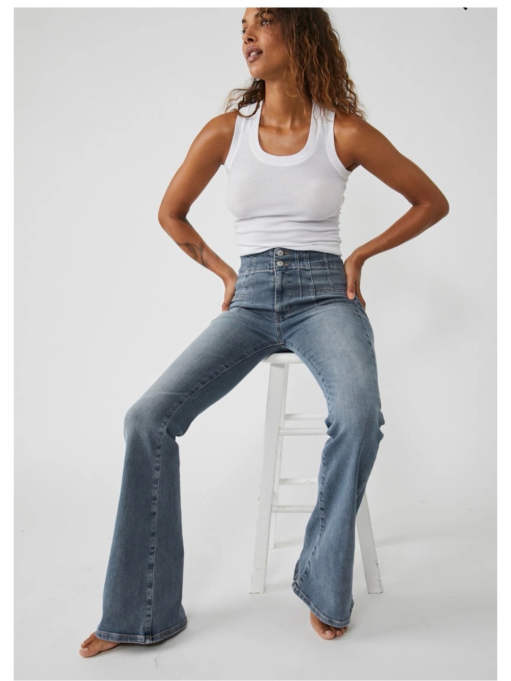 We The Free Wide Flare Bell Bottoms Stretch Jeans High Rise Size 28x 32